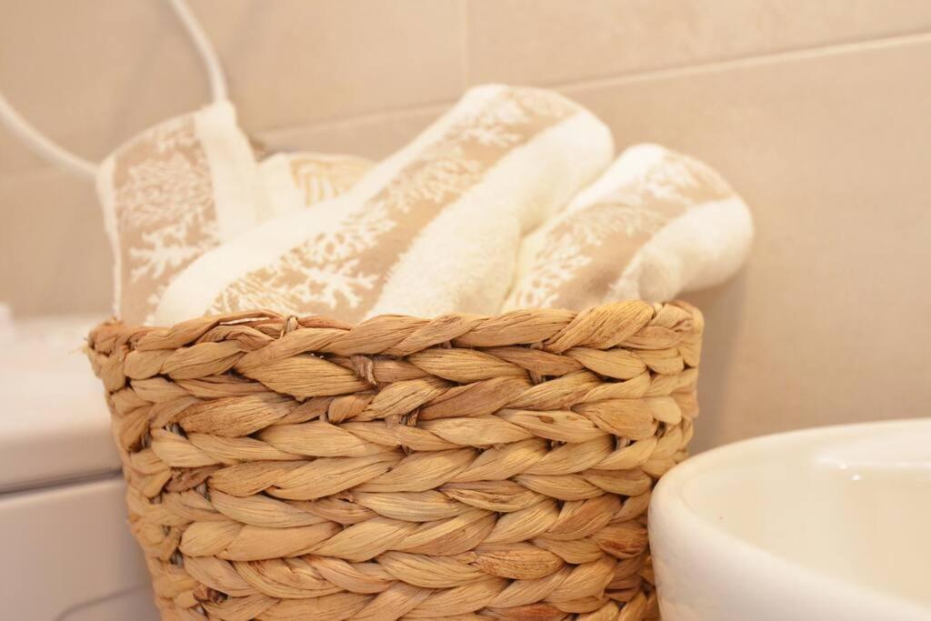 Urban Escape For Two In Kotor Apartment Bagian luar foto
